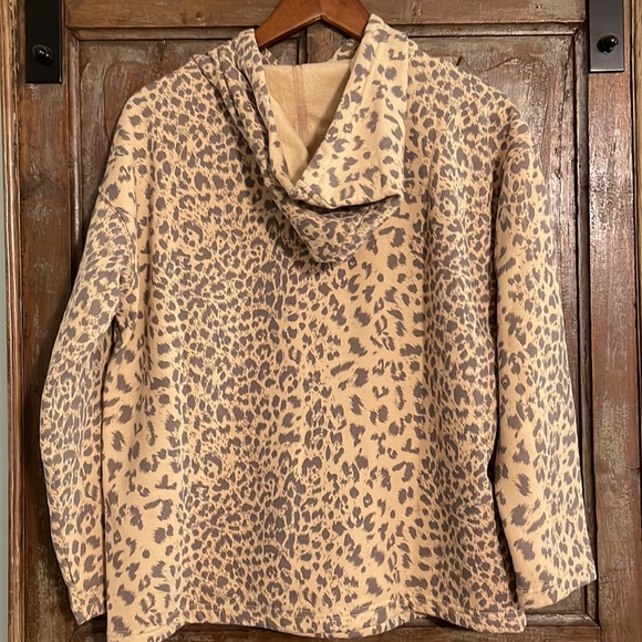 Chap’s Super Soft Leopard Animal Print Hoodie Size S - Picture 5 of 10